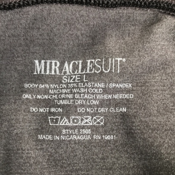 Miraclesuit Super High Waisted Shaping Brief Black SIze L - Picture 3 of 4